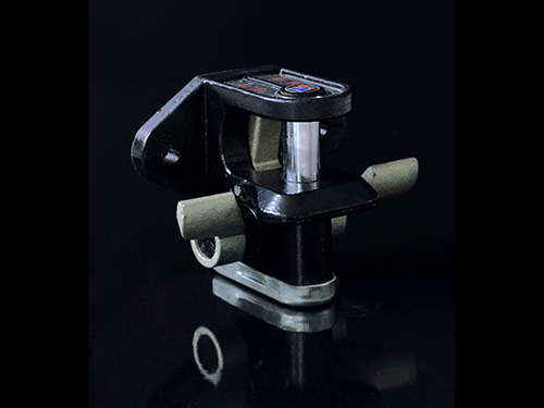 16代D型後(hou)牽引